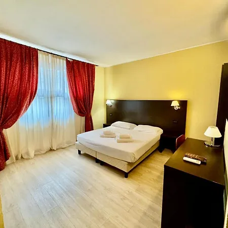 Otel Guidi 2*