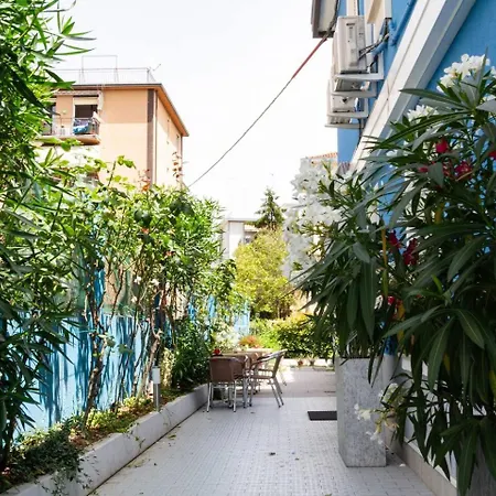 圭迪酒店 2* 梅斯特雷