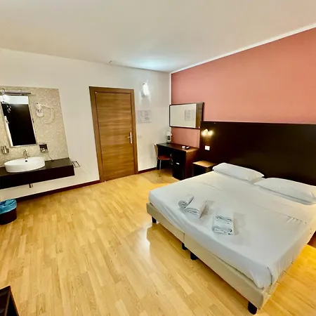 Guidi Hotel 2*